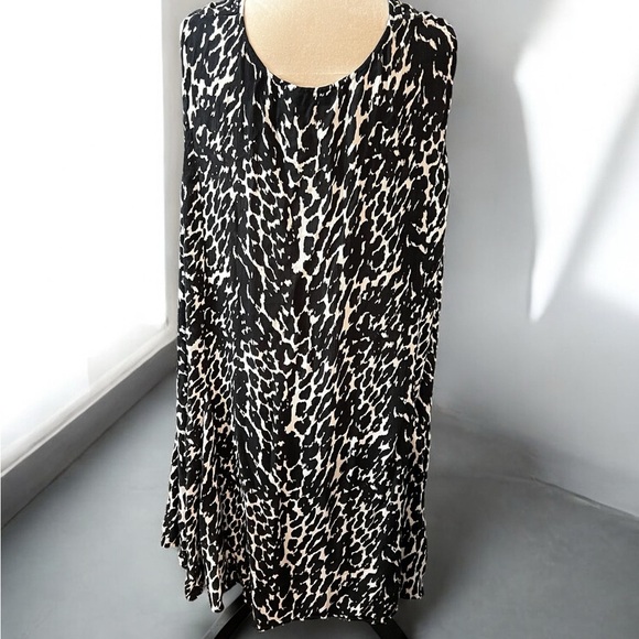 Roaman's Black and White Animal Print Dress - Picture 4 of 6